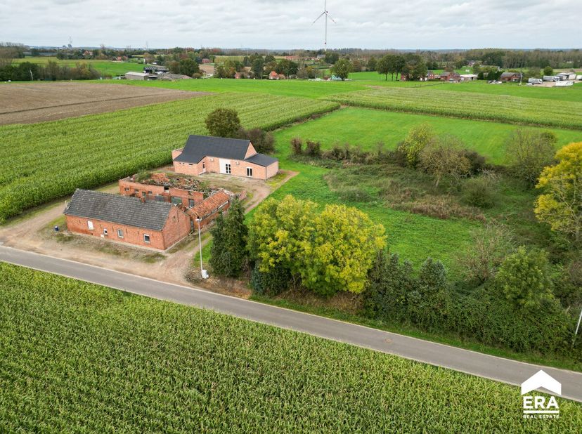 [[ CE BIEN PARTICIPE À LA JOURNÉE MAISONS OUVERTES ERA LE 14/6 DE 9:30 À 10:30 ]]&lt;br /&gt;
Ce bien participe à la Journée Maisons Ouvertes ERA. Visitable