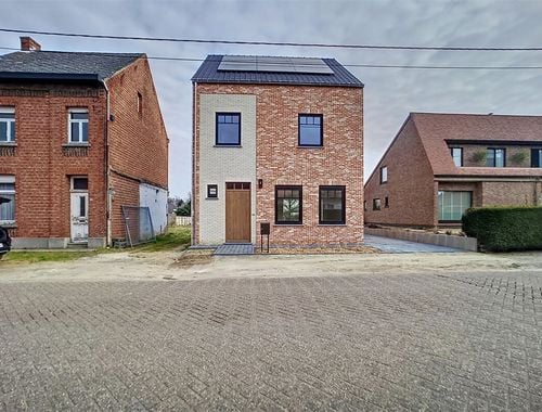                                         Woning te huur in Heist-op-den-Berg, € 1.700
