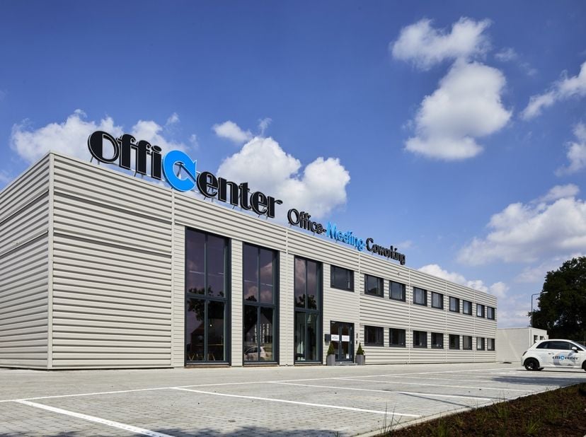 Officenter is een full service businesscenter en biedt vaste kantoren, flex kantoren, coworking space, meetingrooms en ateliers aan.&lt;br /&gt;
Wij hebben