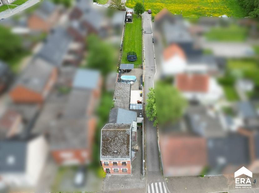 [[ CE BIEN PARTICIPE À LA JOURNÉE MAISONS OUVERTES ERA LE 14/6 DE 13:00 À 14:00 ]]&lt;br /&gt;
Ce bien participe à la Journée Maisons Ouvertes ERA. Visitabl