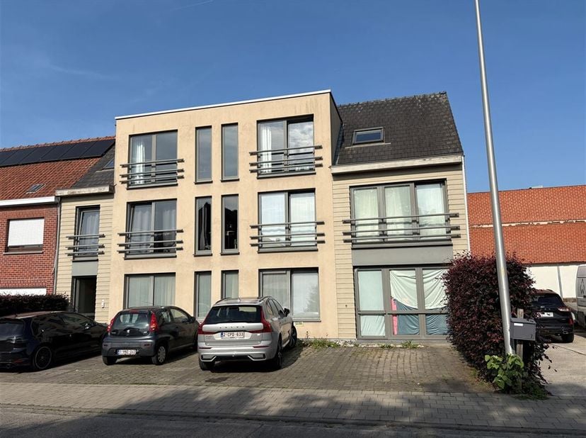 Appartement à louer
                    à 8560 Wevelgem