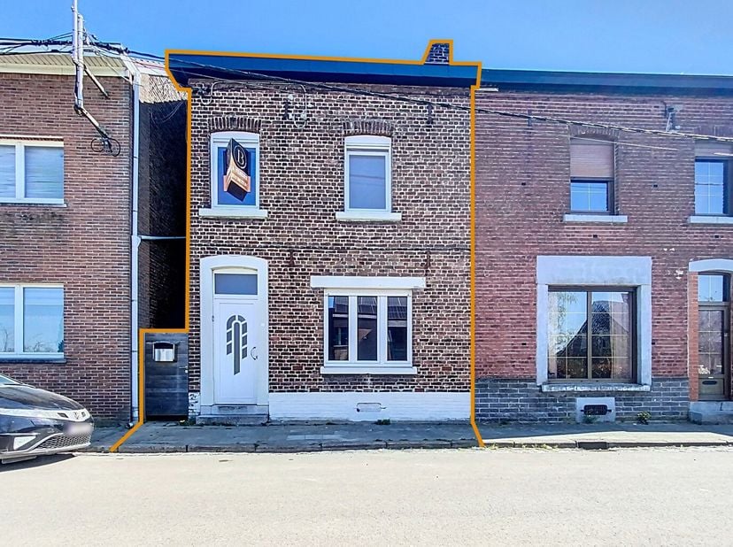 L&#039;immobilière Borremans à le plaisir de vous présenter à la vente, cette maison 3 façades avec jardin, idéalement située à la campagne, dans le paisib