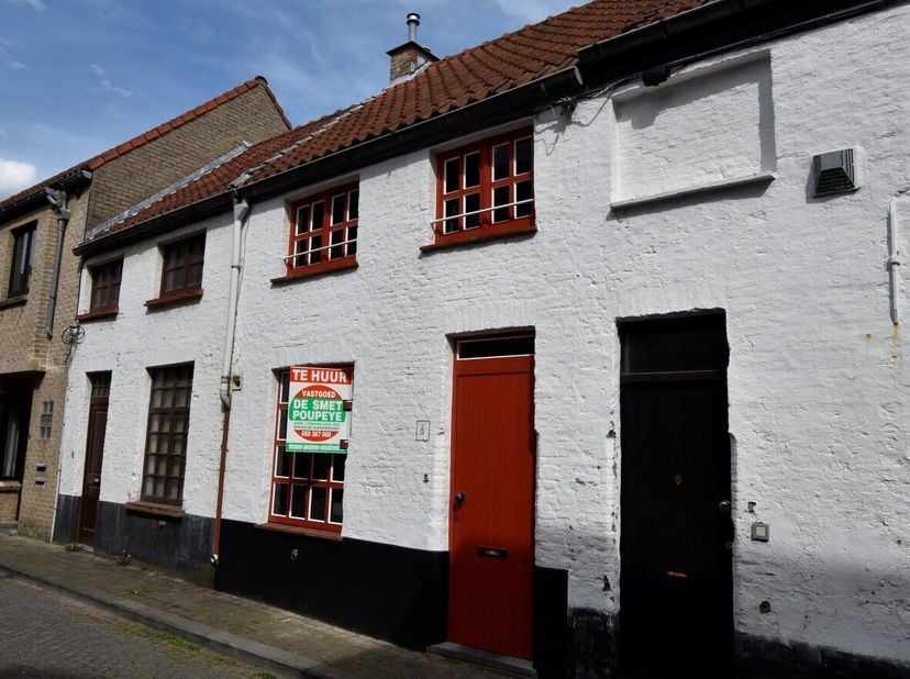 Maison à louer
                    à 8000 Brugge