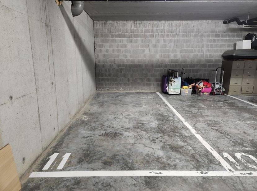 Garage à vendre
                    à 8720 Dentergem