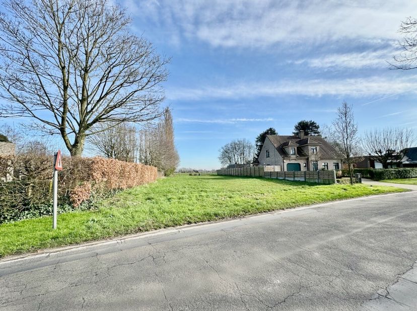 Richtprijs: 245.000 euro&lt;br /&gt;
Dit fantastisch perceel (zonder bouwverplichting) van 964 vierkante meter, geschikt voor OPEN BEBOUWING, is gelegen op