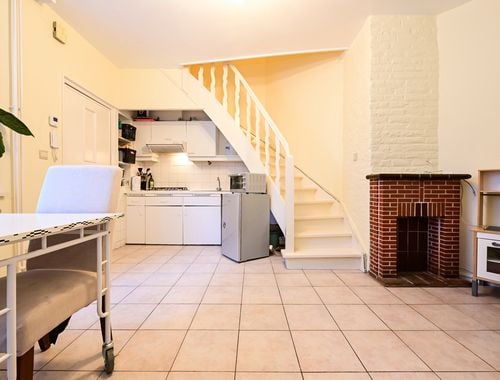                                         Commerce à vendre à Schaerbeek, € 219.000
