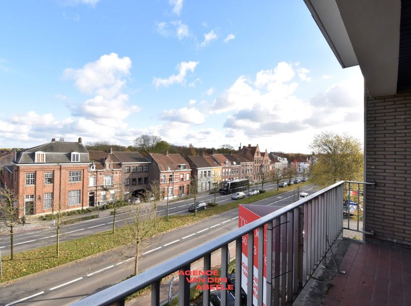 Appartement à vendre
                    à 8310 Assebroek