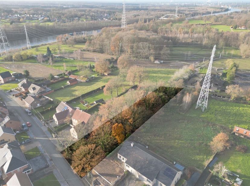 Gunstig gelegen perceel van 16a 28ca voor open bebouwing/ 2 halfopen bebouwingen op rustige locatie te Eigenbilzen &lt;br /&gt;
Algemeen:&lt;br /&gt;
+ Gelegen in