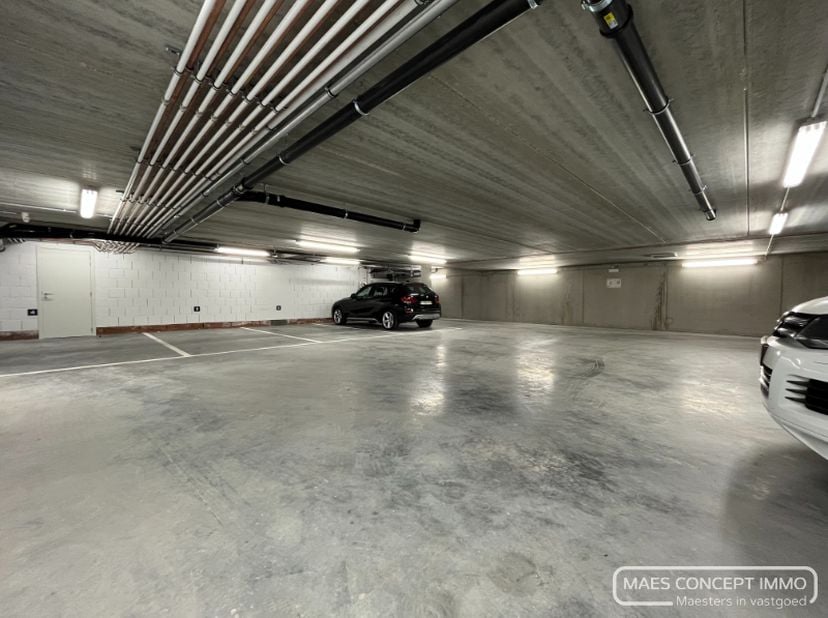 Garage à vendre
                    à 8570 Anzegem