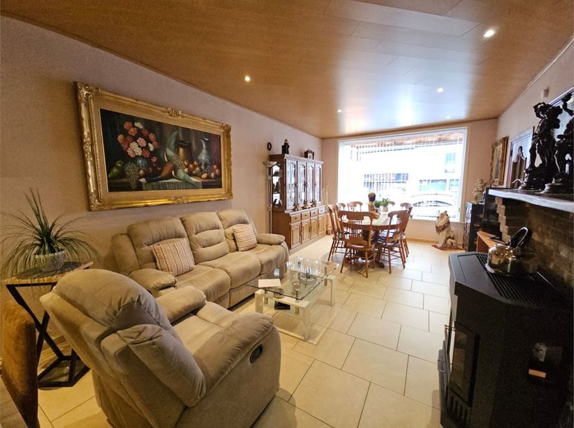 Appartement à vendre
                    à 9451 Kerksken