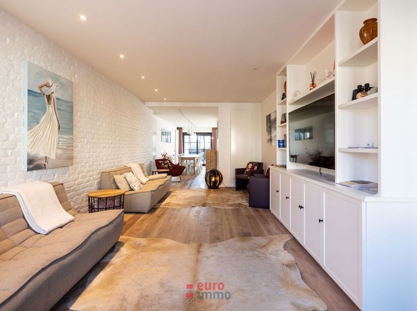 Comfortabel, modern en volledig vergund: 5-sterren vakantiewoning in Koksijde-dorp!&lt;br /&gt;
Ontdek dit uitzonderlijke, compleet gemeubelde pand, ideaal