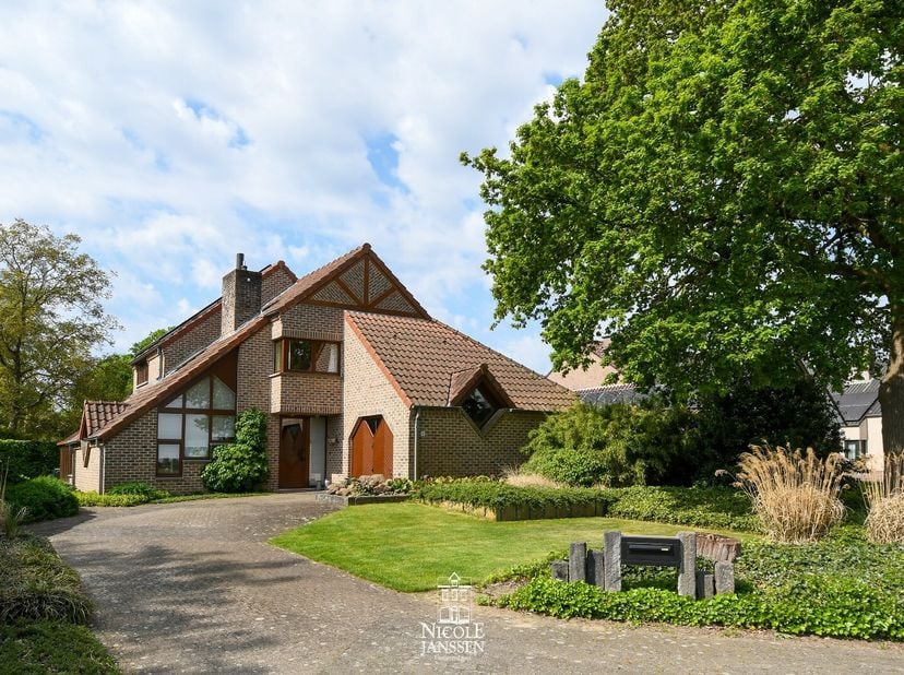 Maison à vendre
                    à 3640 Molenbeersel