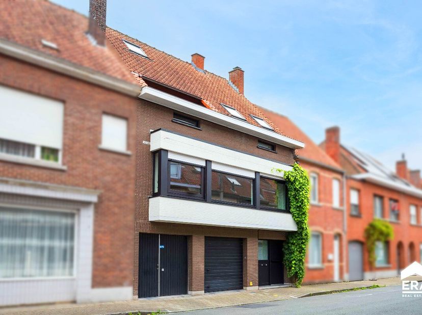 [[ CE BIEN PARTICIPE À LA JOURNÉE MAISONS OUVERTES ERA LE 15/3 DE 13:00 À 14:00 ]]&lt;br /&gt;
Ce bien participe à la Journée Maisons Ouvertes ERA. Visitabl