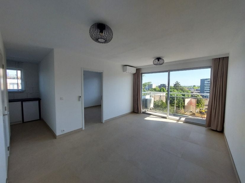 Op wandelafstand van het stadscentrum van Hasselt vinden we dit instapklaar gerenoveerd appartement. Voor meer info ga naar https://www.era.be/nl/te-h