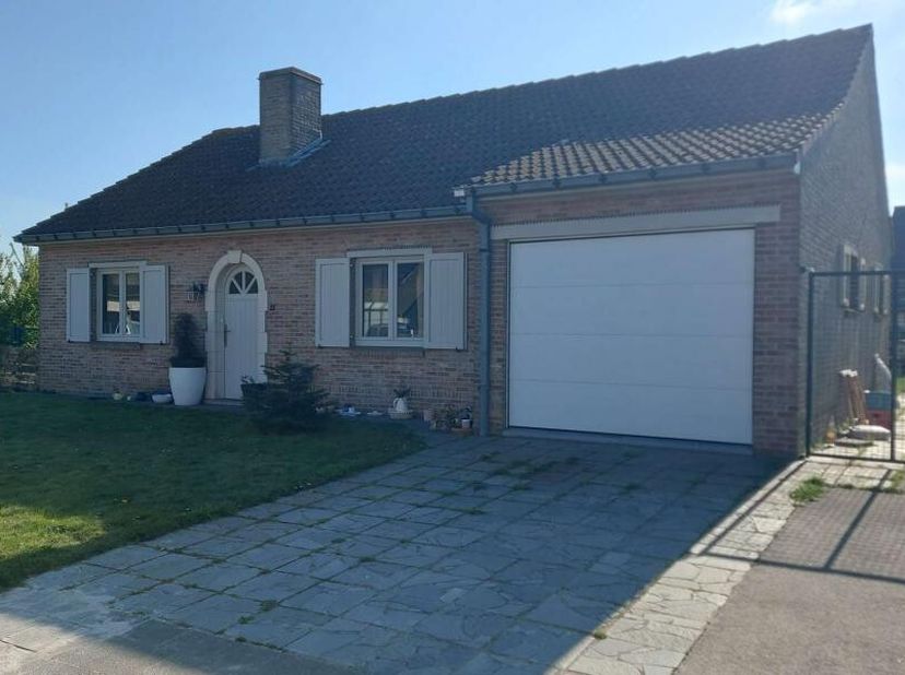 Maison à vendre
                    à 8600 Woumen