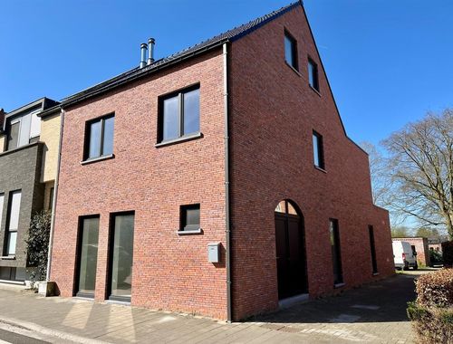                                         Maison unifamiliale à louer à Herenthout, € 1.700
