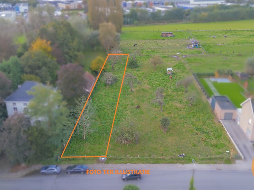 ERPE-MERE- Bouwgrond met achterliggende grond&lt;br /&gt;
 Ben je op zoek naar de ideale plek om jouw droomhuis te bouwen? Deze mooie bouwgrond in een rusti