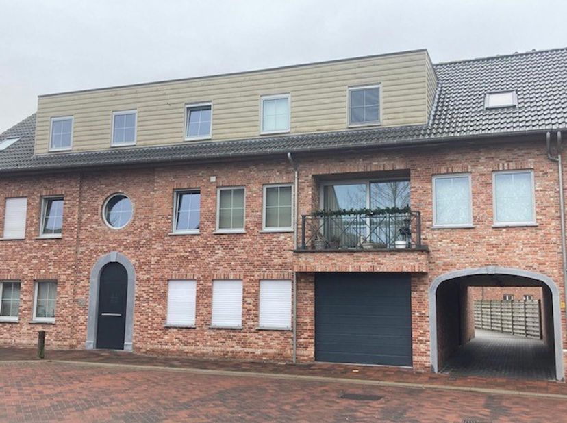 Appartement à louer
                    à 2350 Vosselaar