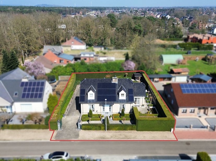 Wonen in alle rust en luxe aan de rand van natuurgebied – Doornstraat 3, Maasmechelen &lt;br /&gt;
In een doodlopende straat met slechts zes woningen, te mi