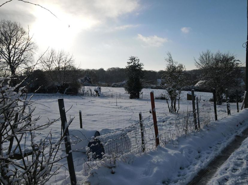 EasyHome vous propose un terrain d&#039;exception de 1048 m² à bâtir, idéalement situé à la frontière de Romsée et Chaudfontaine. Profitez d&#039;une vue panora