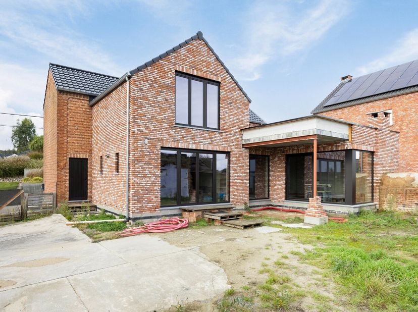 Maison à vendre
                    à 3440 Budingen