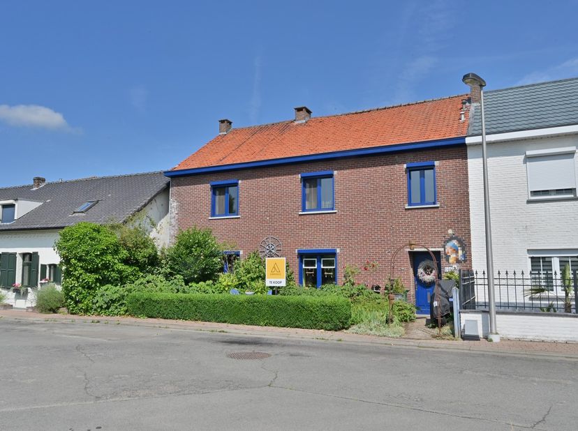 Maison à vendre
                    à 3740 Hees