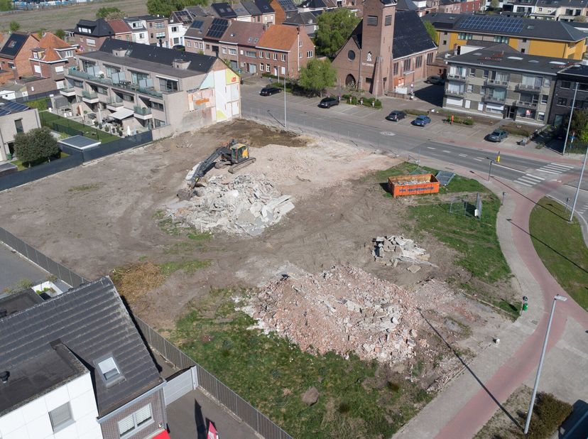 Aan het rond punt van Schelle, hoek Provinciale Steenweg  Tolhuisstraat, is men gestart met de oprichting van Botanik.&lt;br /&gt;
Deze residentie bestaat u