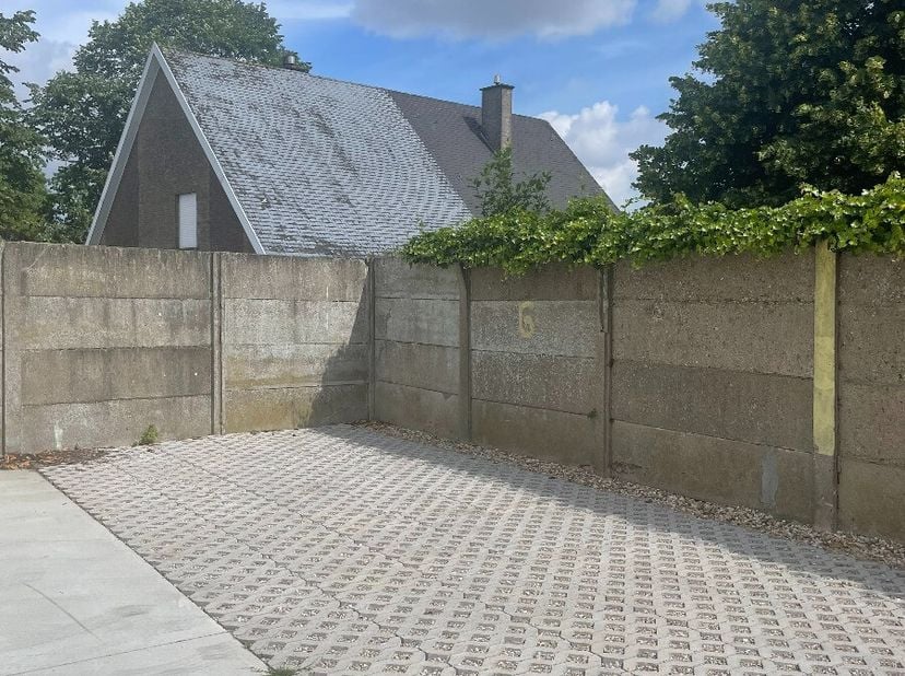 Parking te huur op 100 m van de Menenpoort