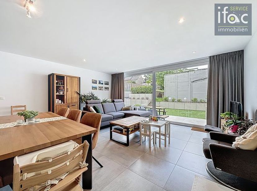 Mooi recent en zeer energiezuinig appartement met garage gelegen en leuke tuin op toplocatie in Bertem centrum. &lt;br /&gt;
&lt;br /&gt;
Gelijkvloers app: Inkomh