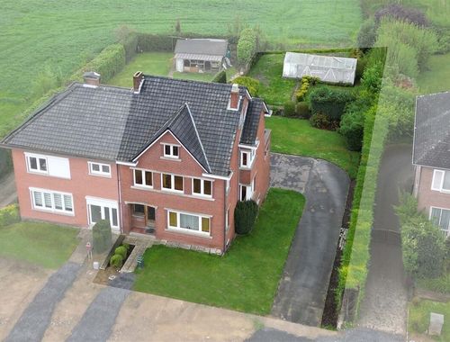                                         Maison à vendre à Tongeren, € 279.000
