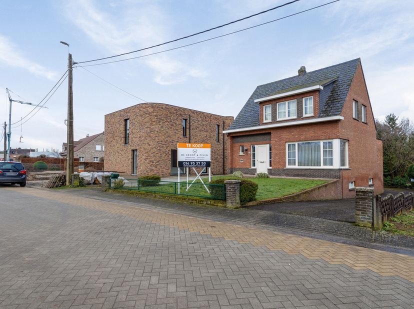 Ligging:&lt;br /&gt;
Gelegen in een rustige straat te Bergom, Herselt. Op een boogscheut van Westerlo-centrum. Vlakbij natuur en bossen. Alle faciliteiten (