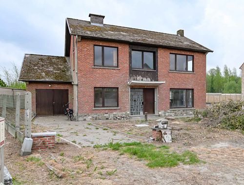                                         Maison à vendre à Denderwindeke, € 320.000
