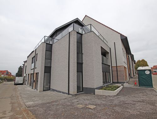                                         Handelsgelijkvloers te huur in Ottenburg, € 1.000
