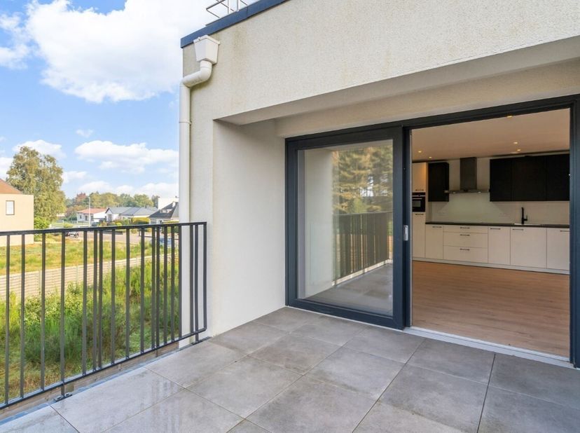 1ste verdiep met Balkon&lt;br /&gt;
Residentie VITA NOVA wordt is gelegen in de Mezenstraat te Lommel. Dat betekent rustig wonen, en toch in de nabijheid va