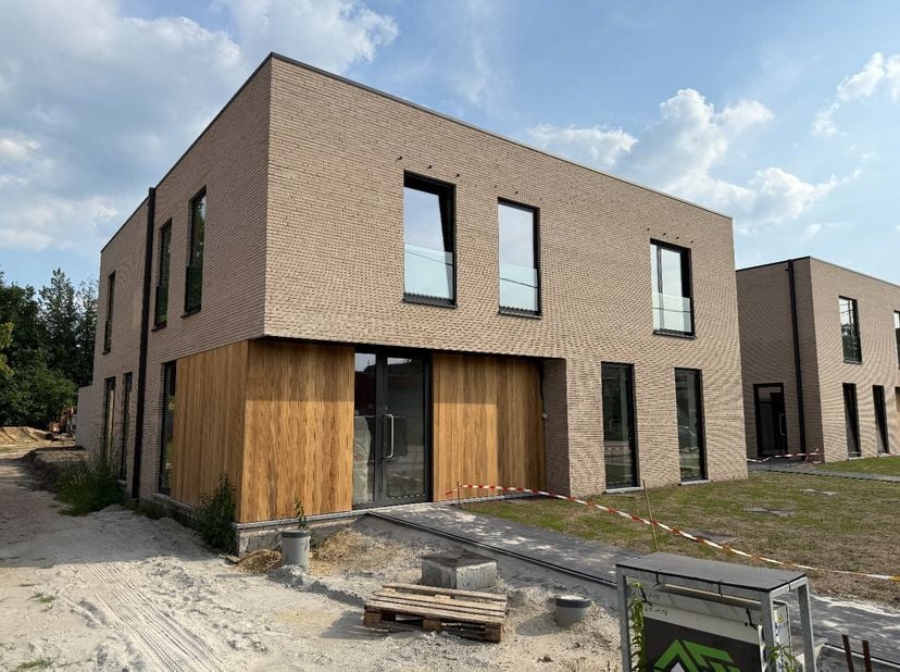 Maison à vendre
                    à 2960 Sint-Job-in-&#039;t-Goor
