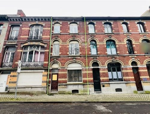                                         Maison à vendre à Tournai, € 170.000
