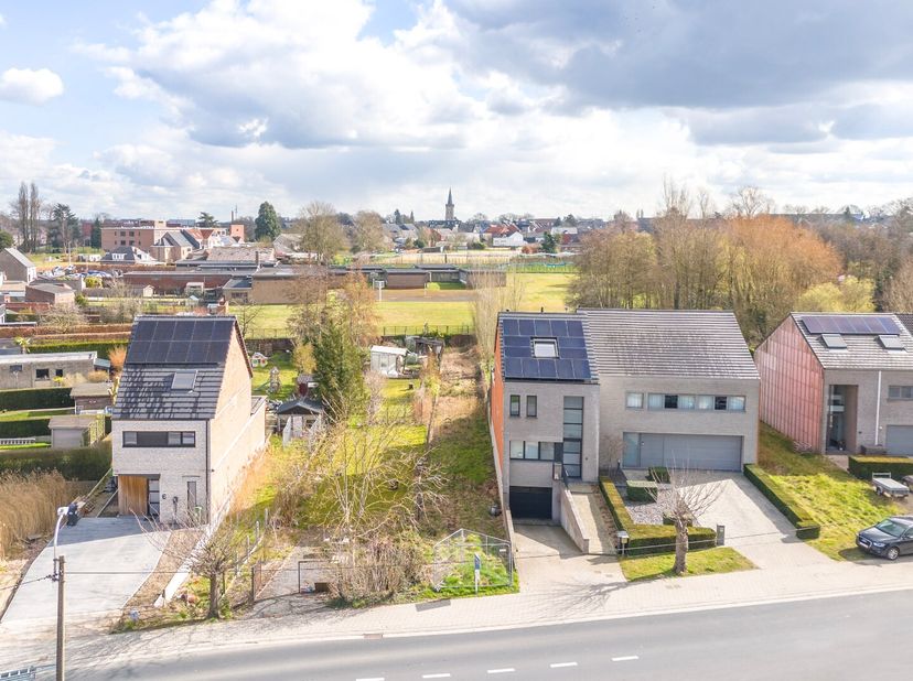 Terrain à vendre
                    à 9340 Lede