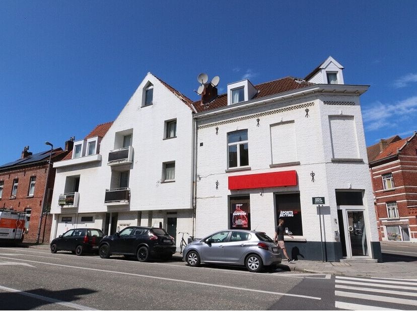 Appartement à louer
                    à 8310 Assebroek