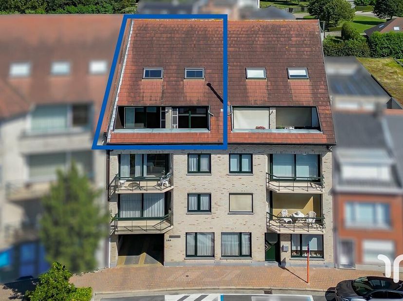 Luxueus afgewerkt penthouse  duplexappartement&lt;br /&gt;
In een kleinschalige residentie, op wandelafstand van het stadscentrum, scholen, winkels, openbaa