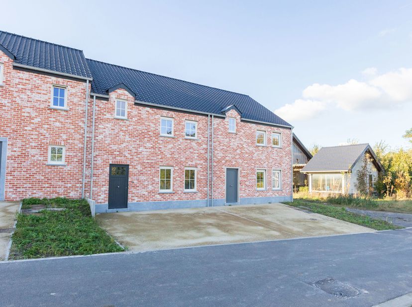 Les vignes d&#039;Orp  Melon de BourgogneOntdek deze charmante woning met 3 slaapkamers, gelegen op een perceel van 2 are, met een bewoonbare oppervlakte v
