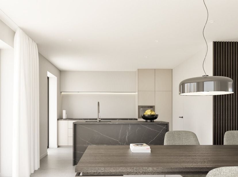 Ontdek deze prachtige halfopen bebouwing met drie ruime slaapkamers, gelegen in het rustige Beveren-Leie. Deze woning biedt meer dan alleen modern com
