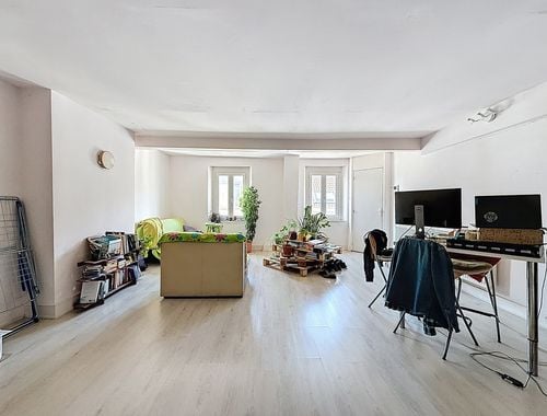                                         Appartement te koop in Elsene, € 349.500
