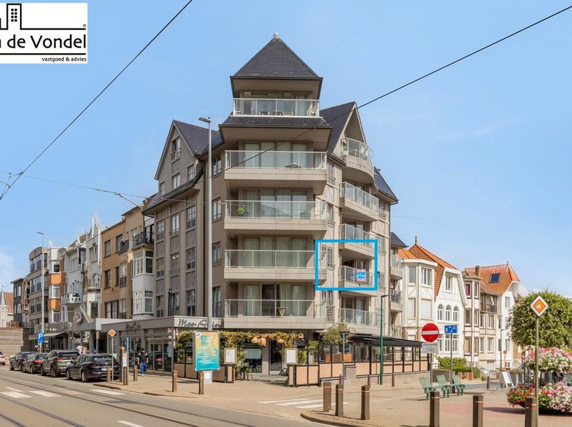 Op zoek naar een ruim en 100% instapklaar appartement aan zee?&lt;br /&gt;
Dit ruim appartement met één slaapkamer op 100m van het strand biedt biedt ruimte