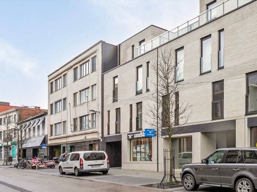 Bien professionnel à vendre
                    à 3980 Tessenderlo