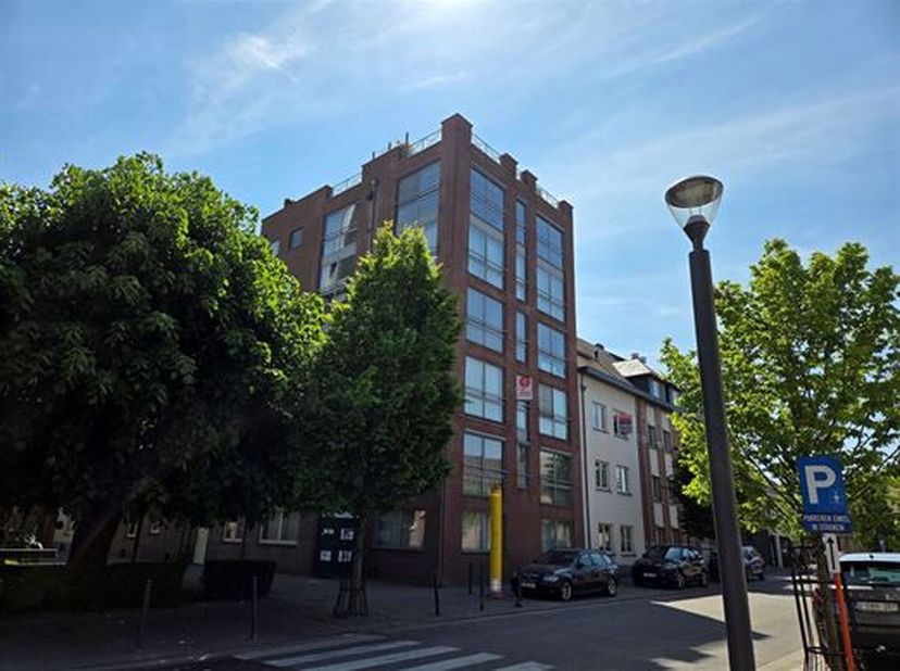 Appartement à louer
                    à 2870 Liezele