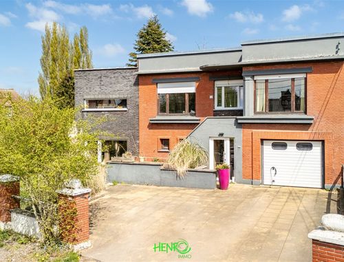                                         Woning te koop in Blandain, € 365.000

