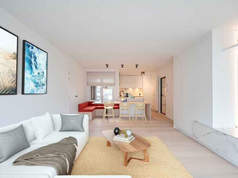 PRACHTIG GERENOVEERD APPARTEMENT GELEGEN OP HET VERNIEUWDE BURG. FR. DESMIDTPLEIN.
