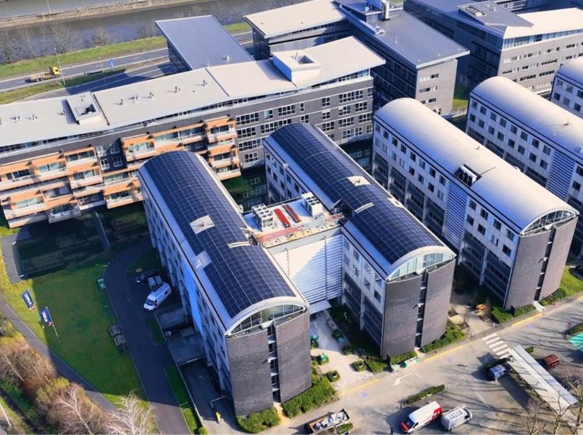 Het Axxes Business Park (ABP) is een cluster van 28.000 m² verdeeld over 7 kantoorgebouwen en een business center (ABC) met aanvullende diensten. De s