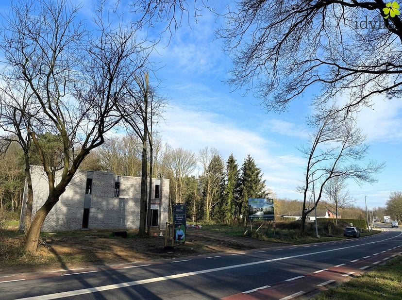 Instapklare en duurzaam afgewerkte woning in Katersbeek &lt;br /&gt;
Deze energiezuinige halfopen bebouwing maakt deel uit van het nieuwbouwproject Katersbe
