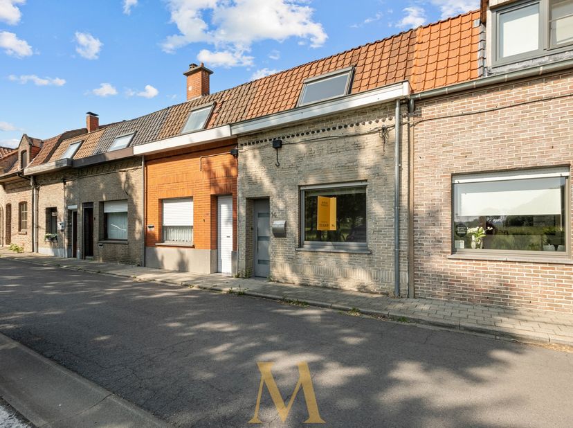 Maison à vendre
                    à 8552 Moen